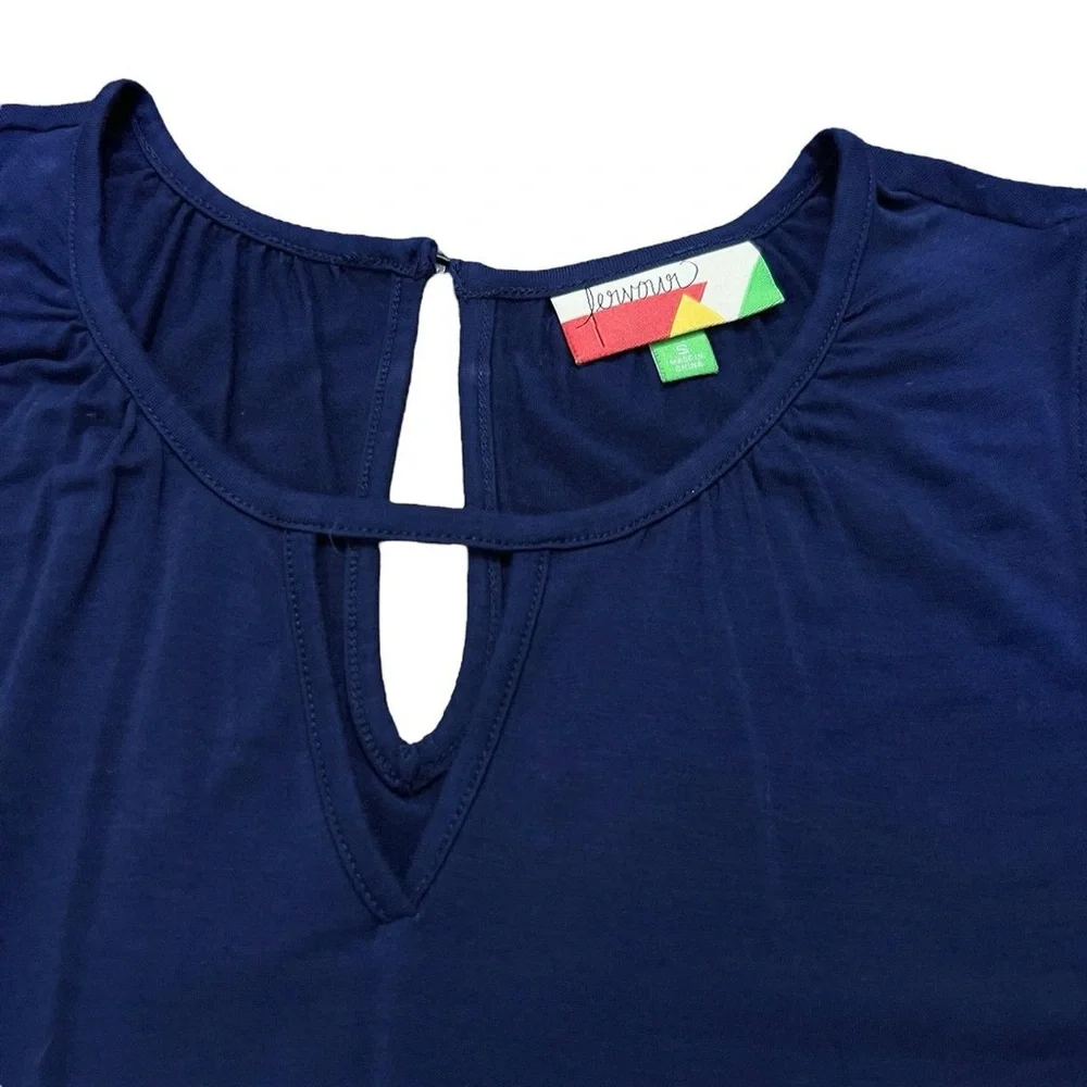 Modcloth Fervour Navy Blue Sleeveless Top With Keyhole Accent Size Small - Picture 3 of 8